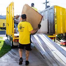 Best Yard Waste Removal  in Mahtomedi, MN